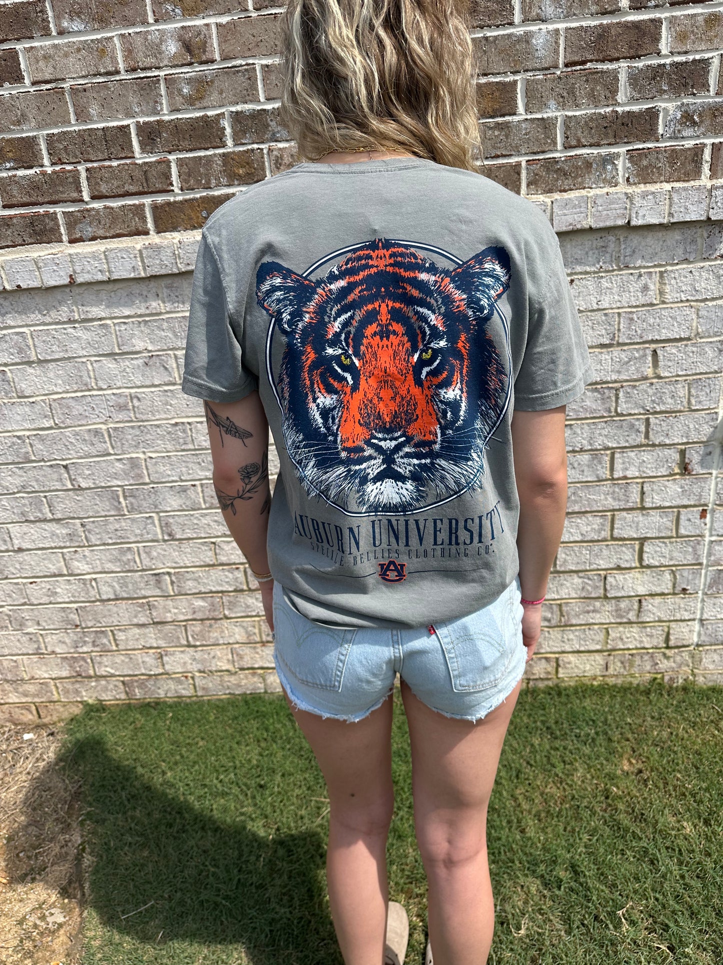 Women's Auburn Tiger Head Shirt