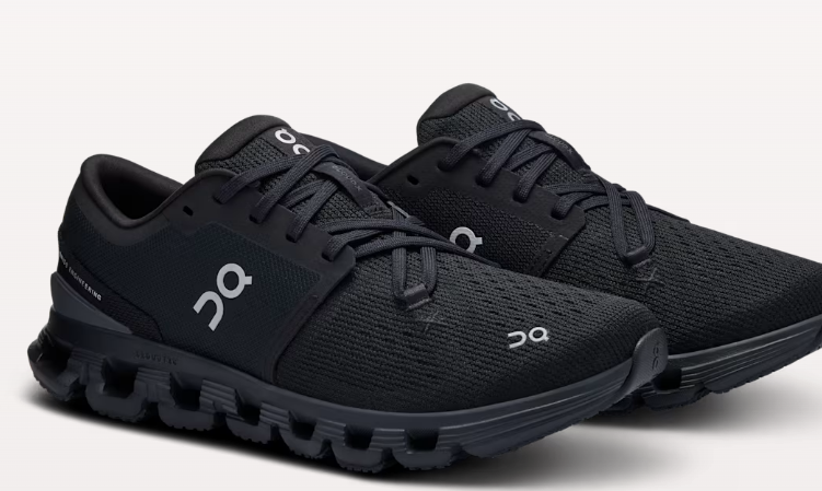 Women's Cloud X 4