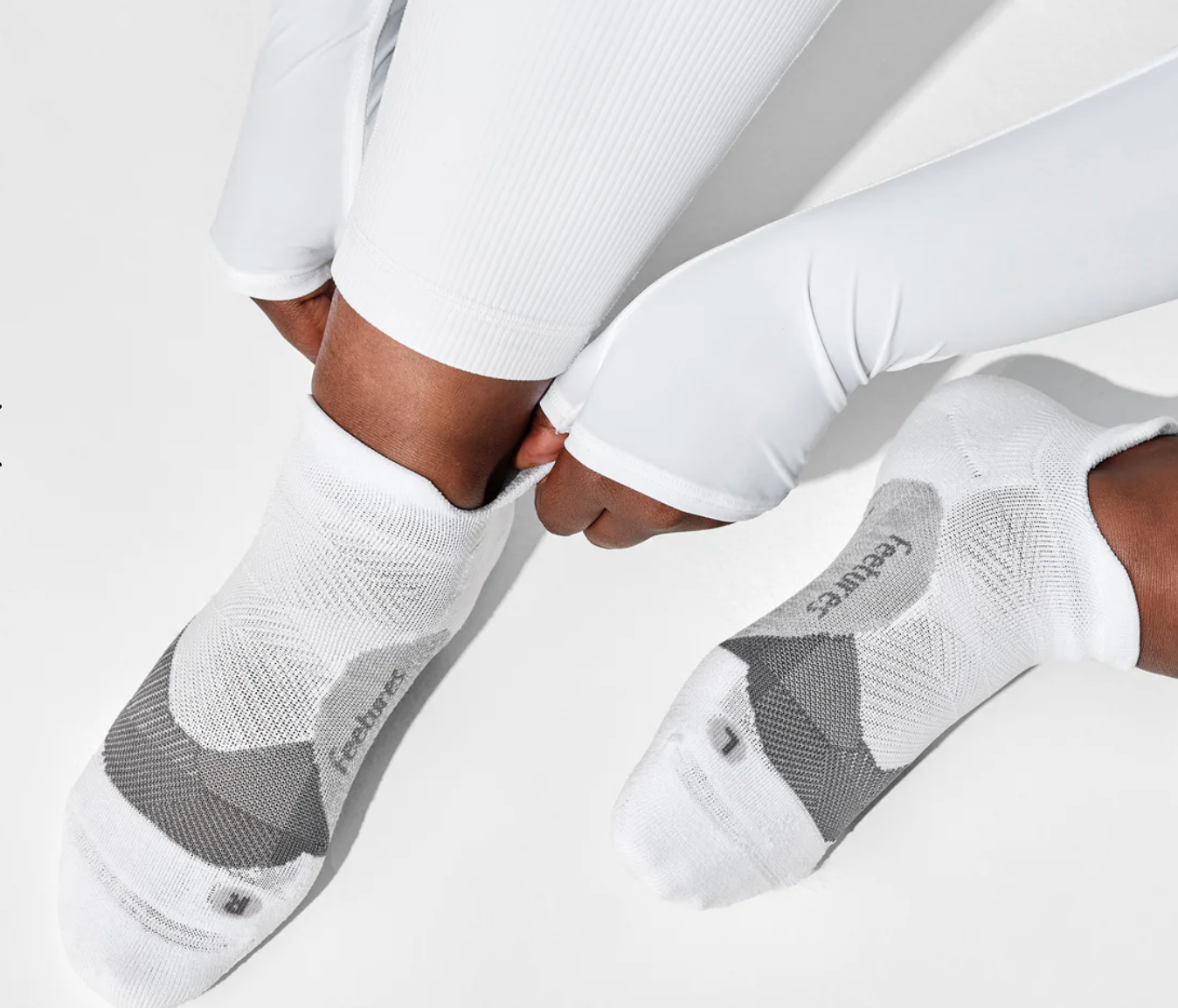 Elite Light Cushion-1