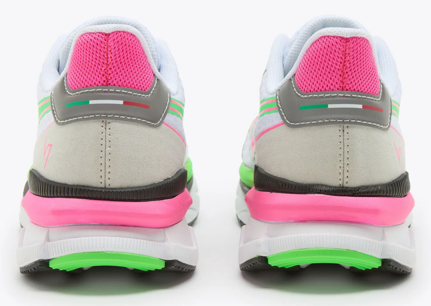 Women's Atomo V7000