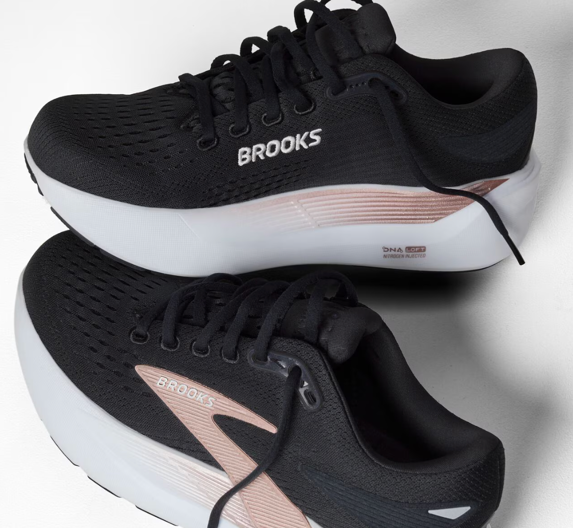Women's Ghost Max 3 Wide