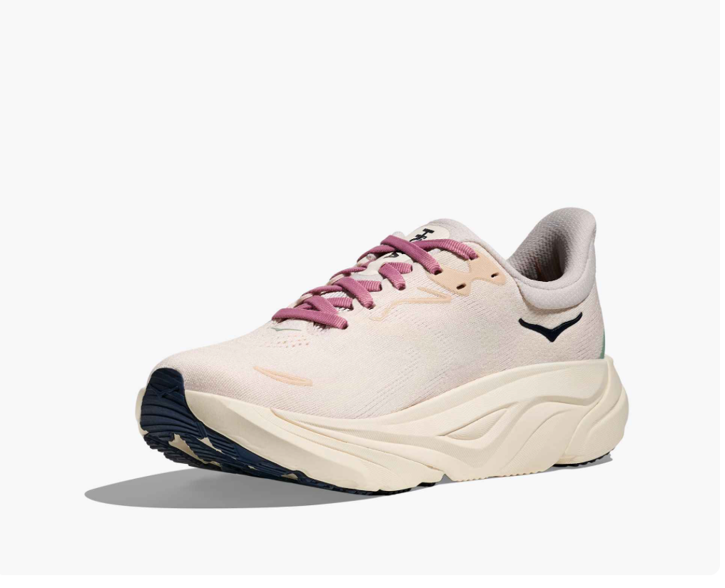 Women's Arahi 8