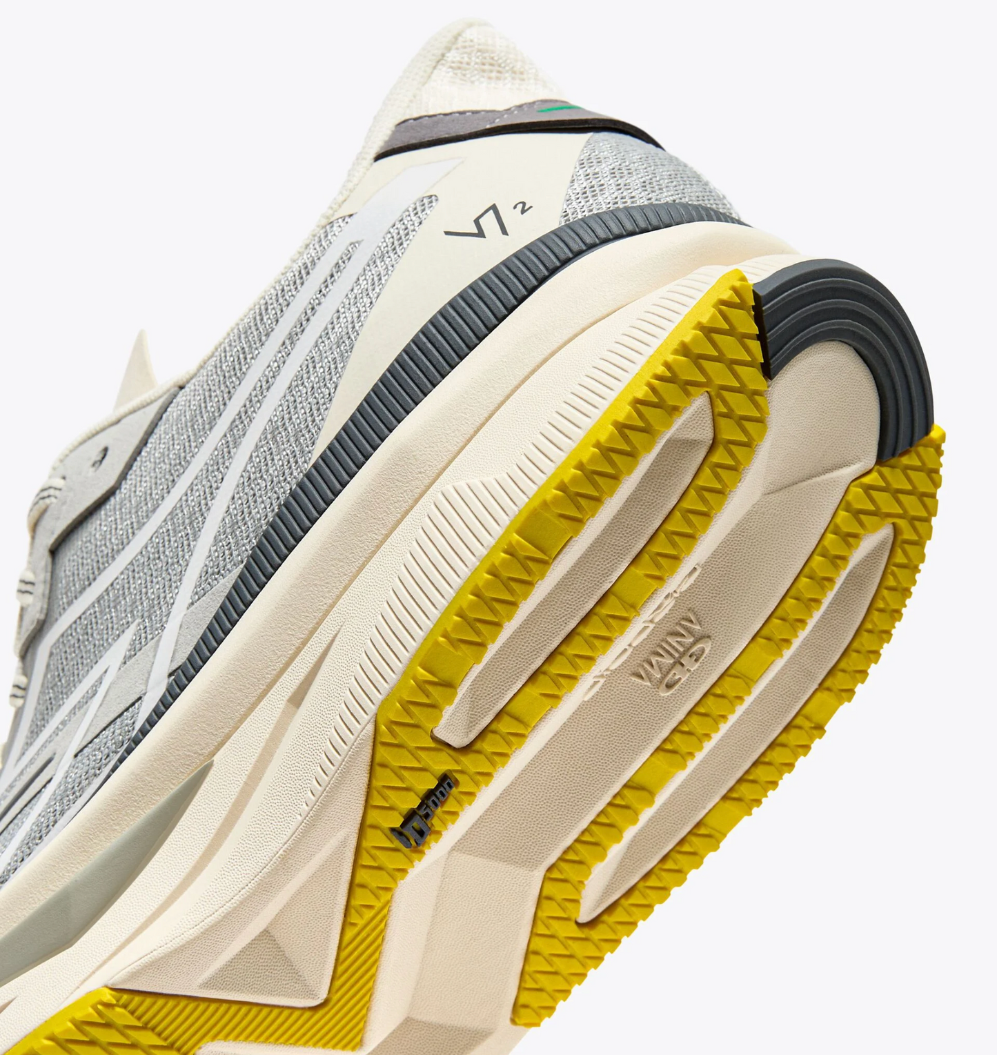 Women's Atomo V7000-2