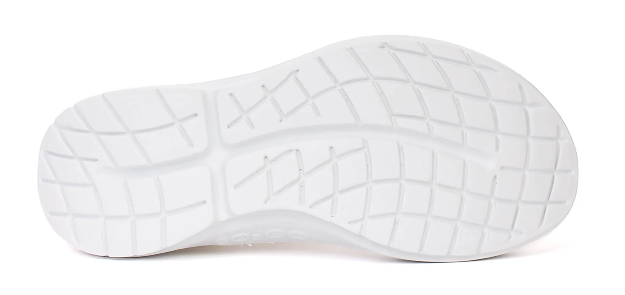Women's Oomg Eezee Low