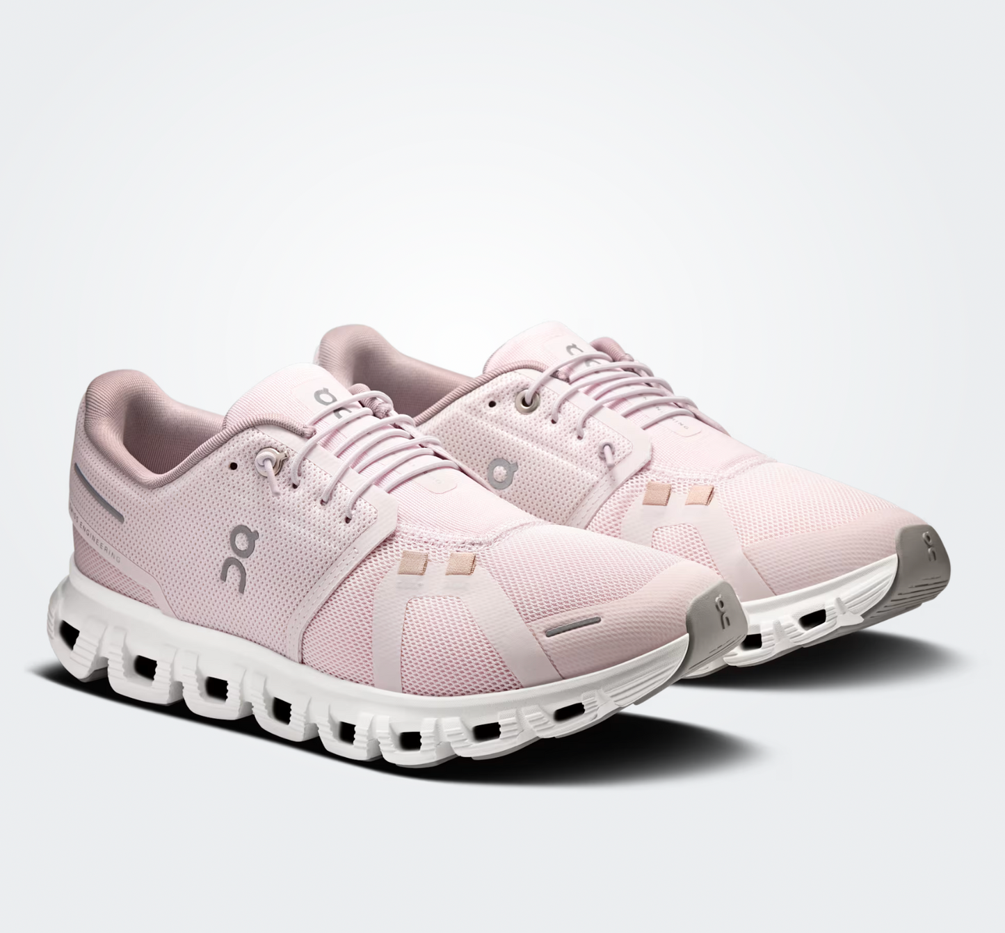 Women's Cloud 6