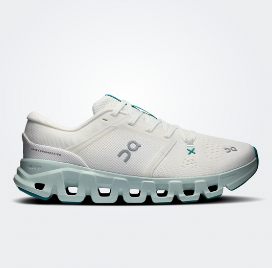 Women's Cloud X 5
