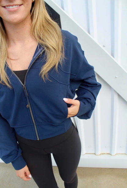 Define Relaxed Fit *Luon