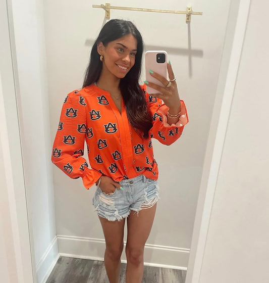 Women's Auburn Tigers All Over Logo Classic Blouse