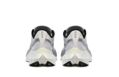 Women's Endorphin Pro 4