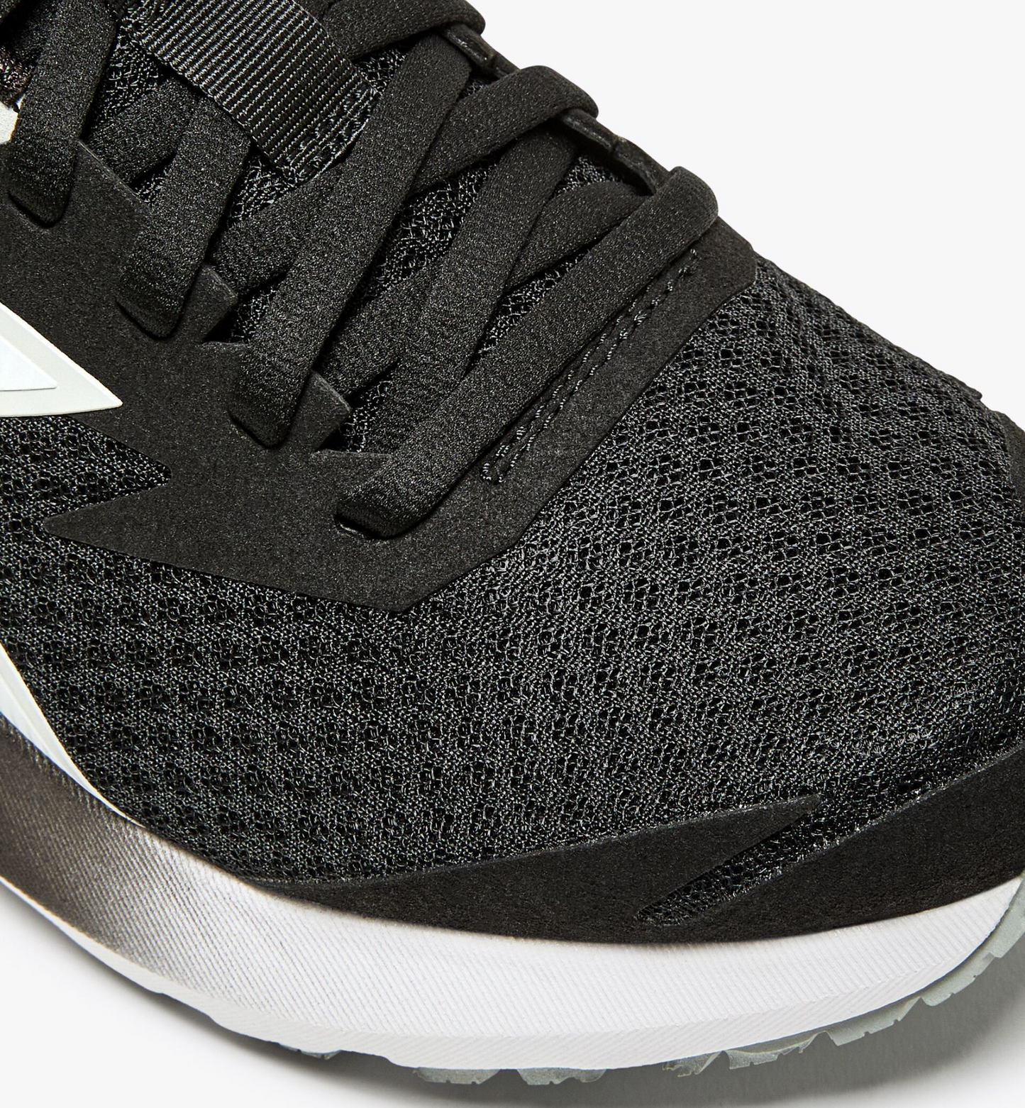 Women's Mythos Blushield Vigore 3 Wide