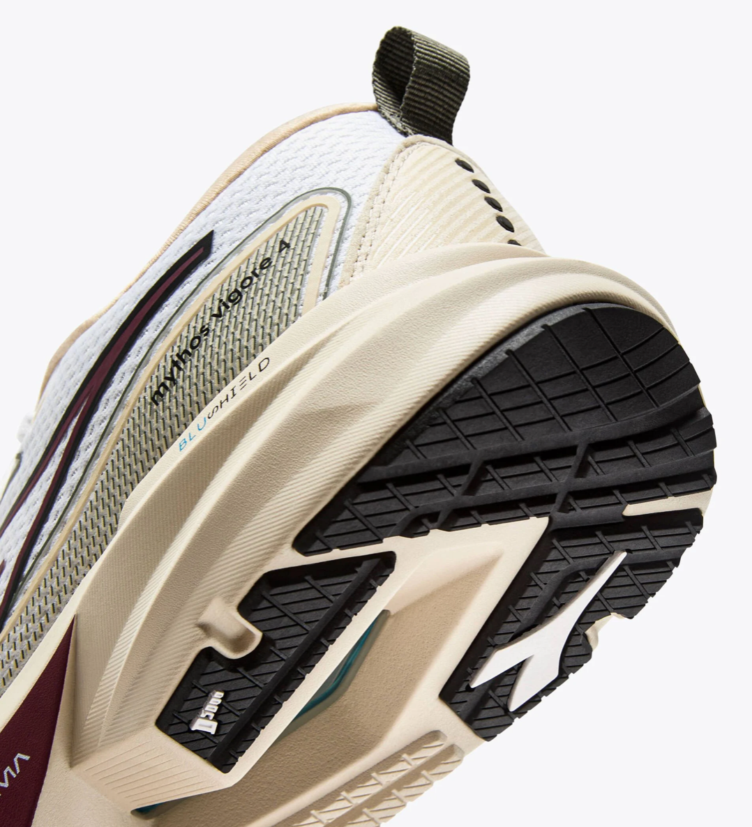 Men's Mythos Blushed Vigore 4