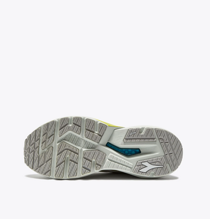 Women's Mythos Blushield Vigore 4 Wide