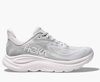 Women's Clifton 10 Wide