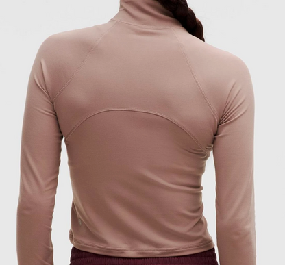 It's Rulu Run Cropped Half Zip