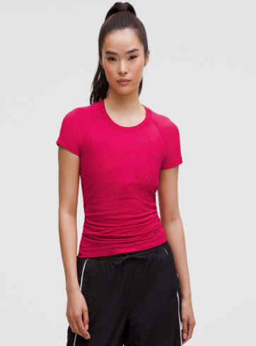 Swiftly Tech Short-Sleeve 2.0 *Hip Length