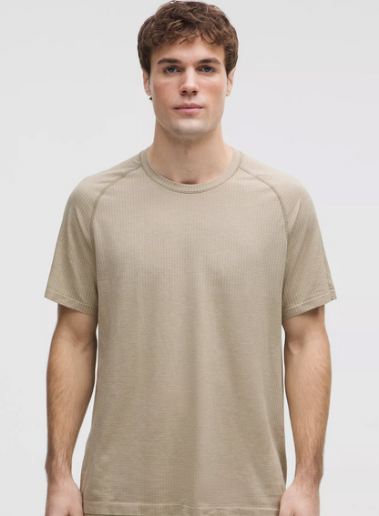 Metal Vent Tech Short-Sleeve Shirt