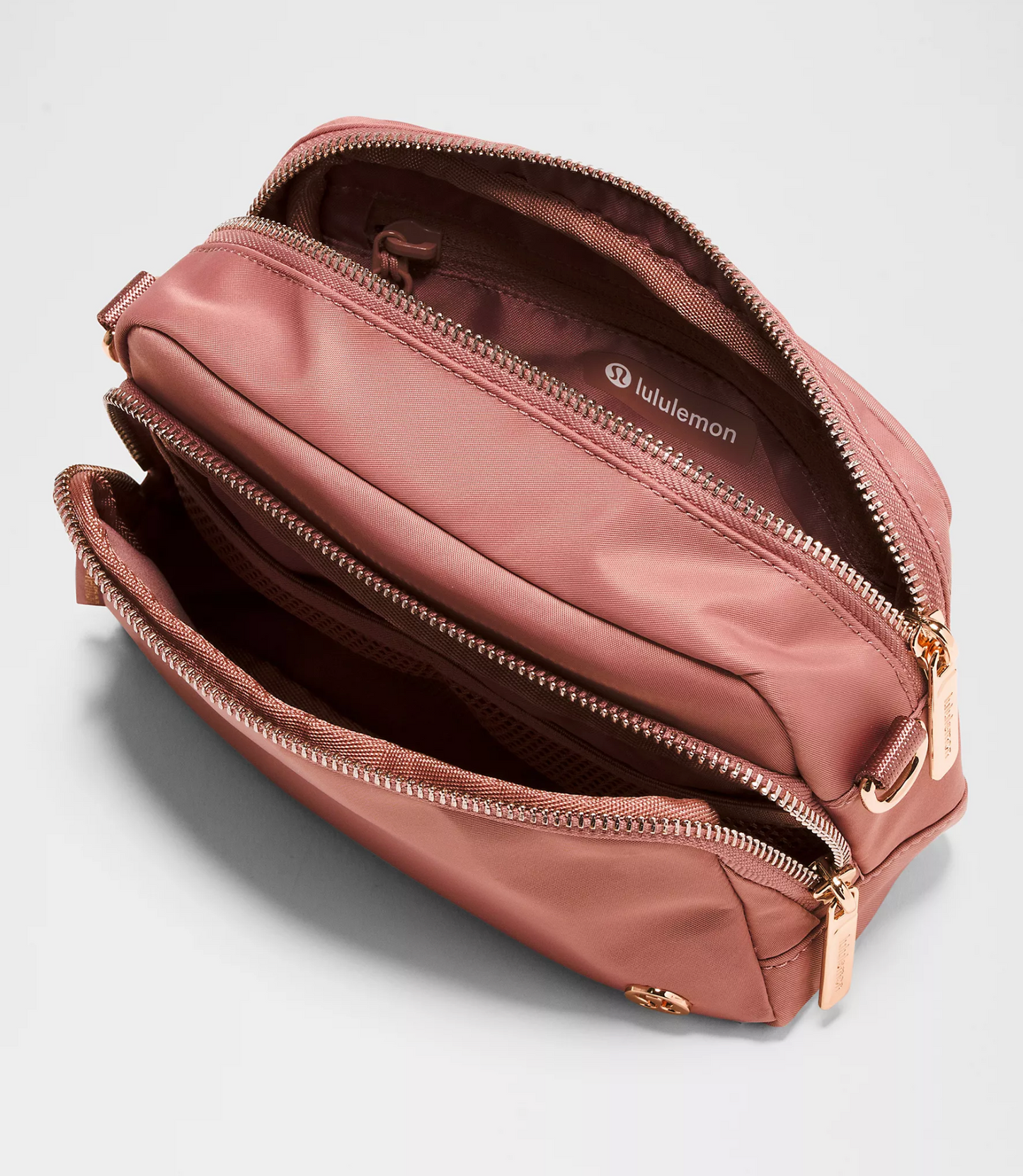 Everywhere Crossbody Bag 2L *Metal Hardware