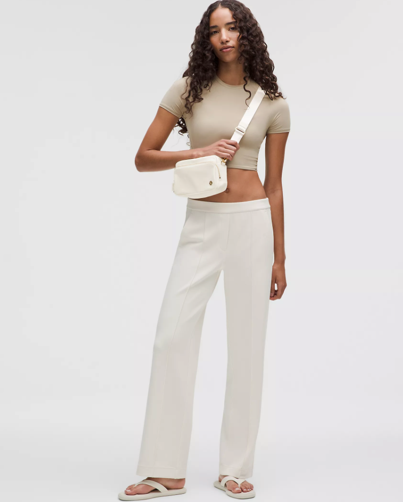 Everywhere Crossbody Bag 2L *Metal Hardware