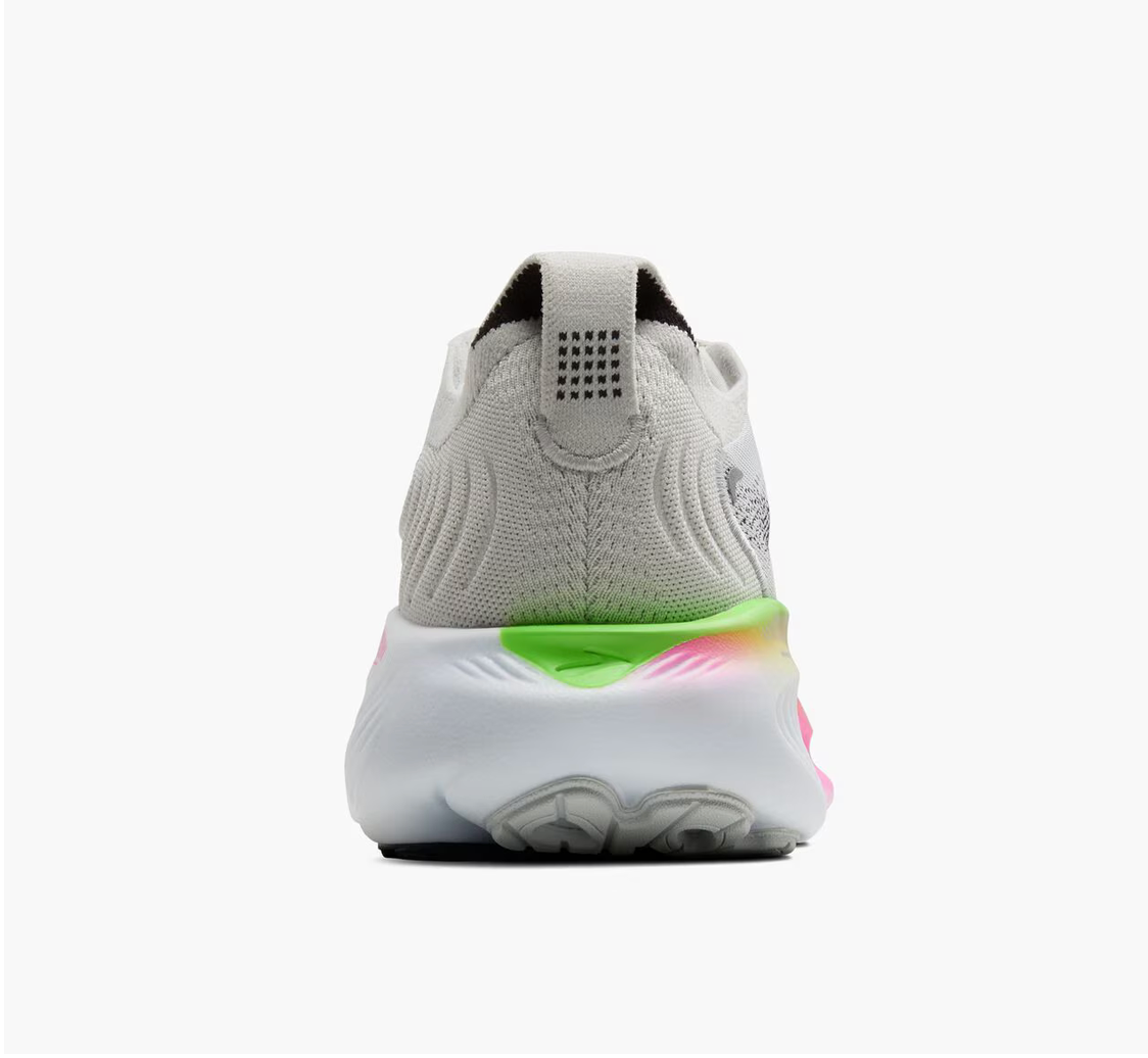 Women's Adrenaline GTS 25