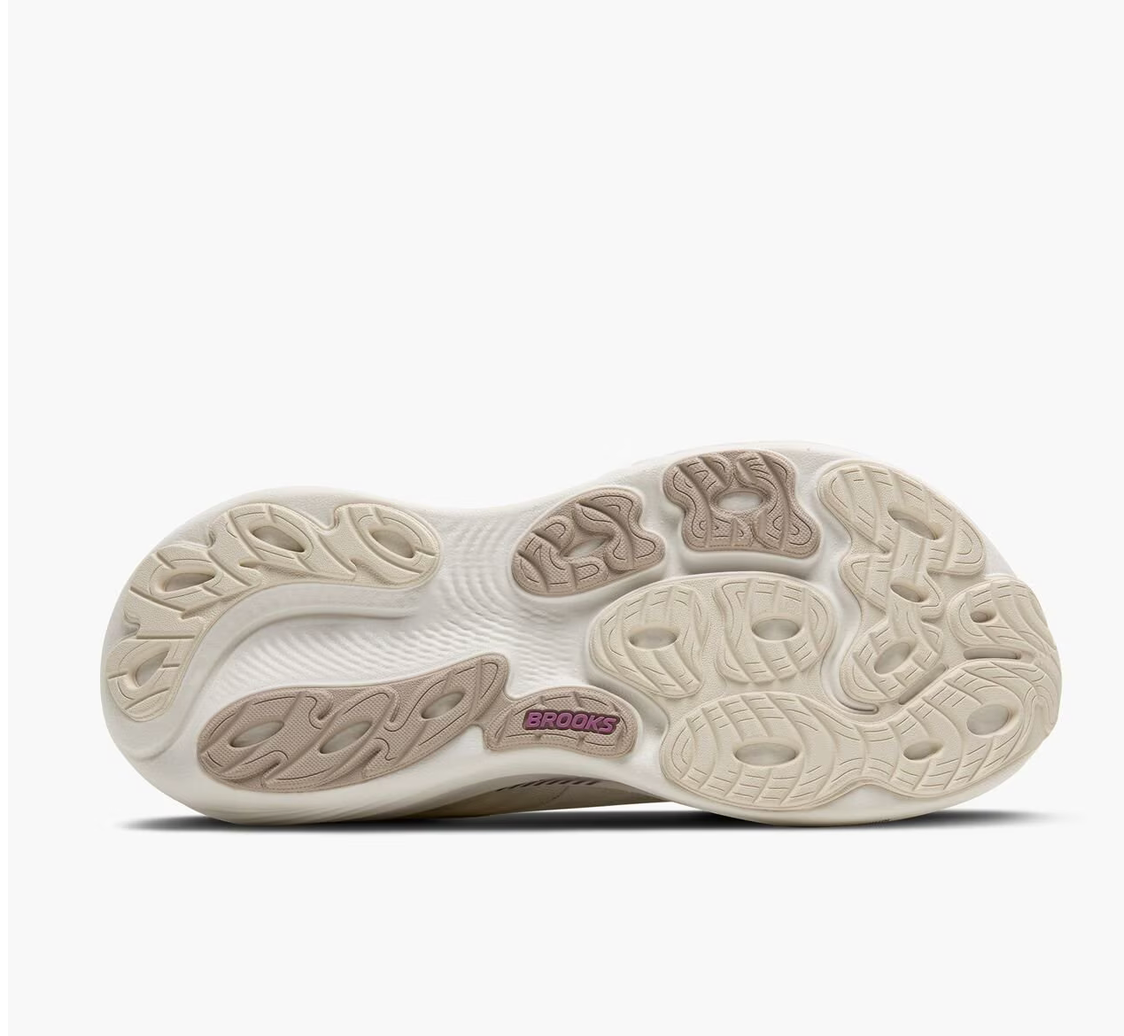 Women's Adrenaline GTS 25