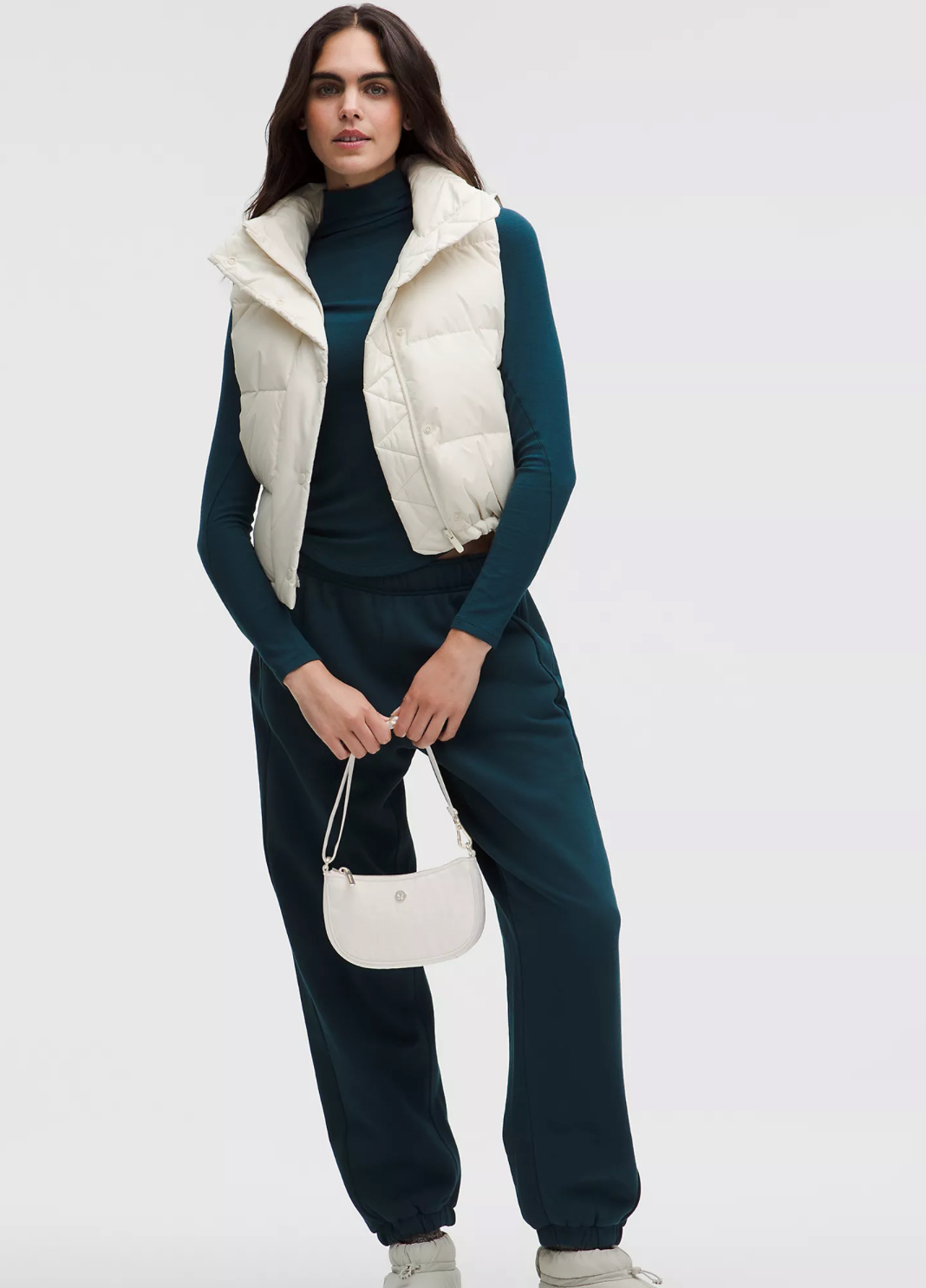 City Essentials Small Shoulder Bag