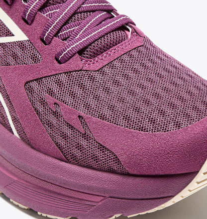 Women's Cellula