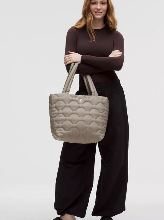 Quilty Pleasures Tote Bag Medium* 12L