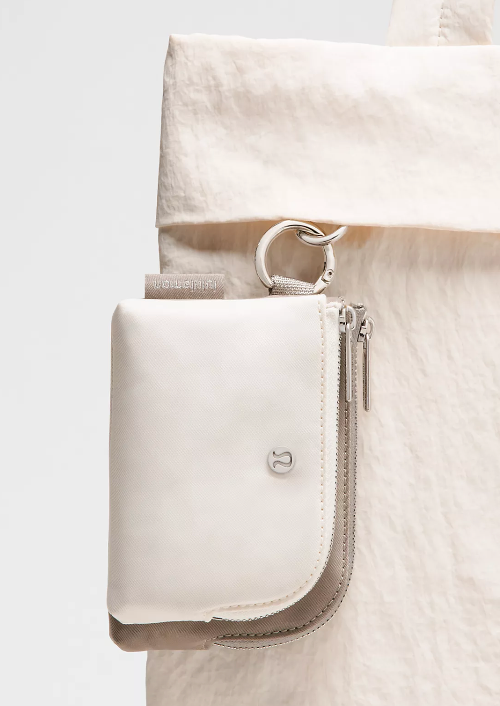 Double Zip Clippable Card Pouch