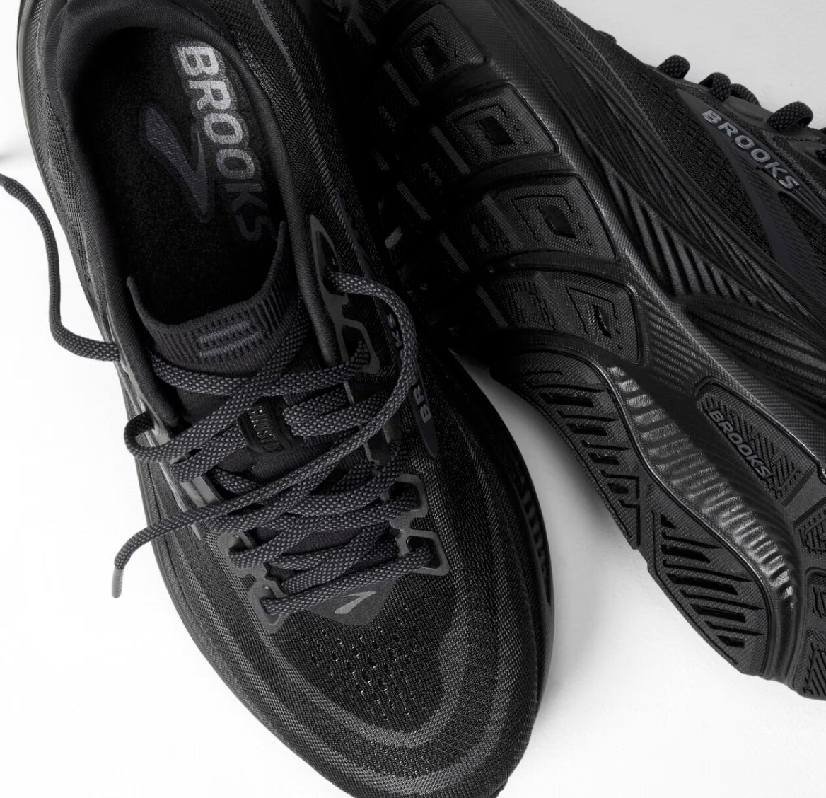 Women's Ghost 18
