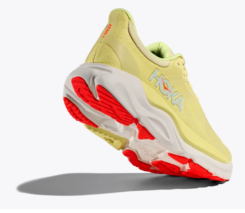 Women's Arahi 8
