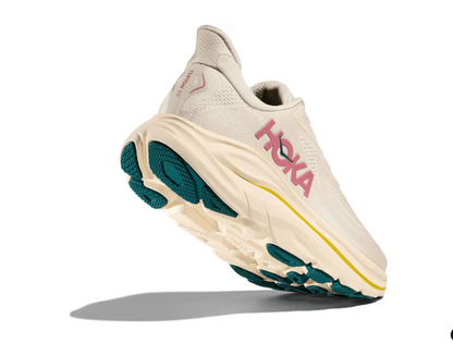 Women's Clifton 10 Wide