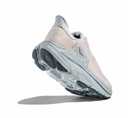 Women's Clifton 10 Wide