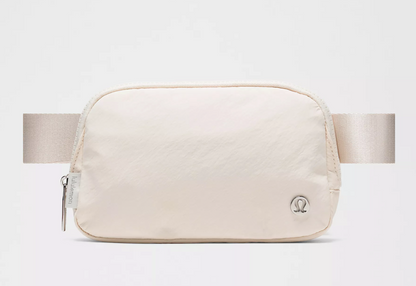 Everywhere Belt Bag 1L