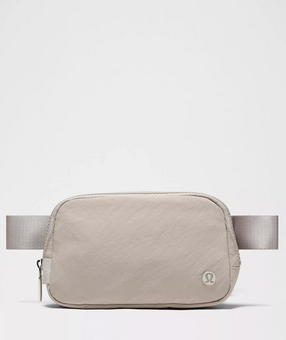Everywhere Belt Bag 1L