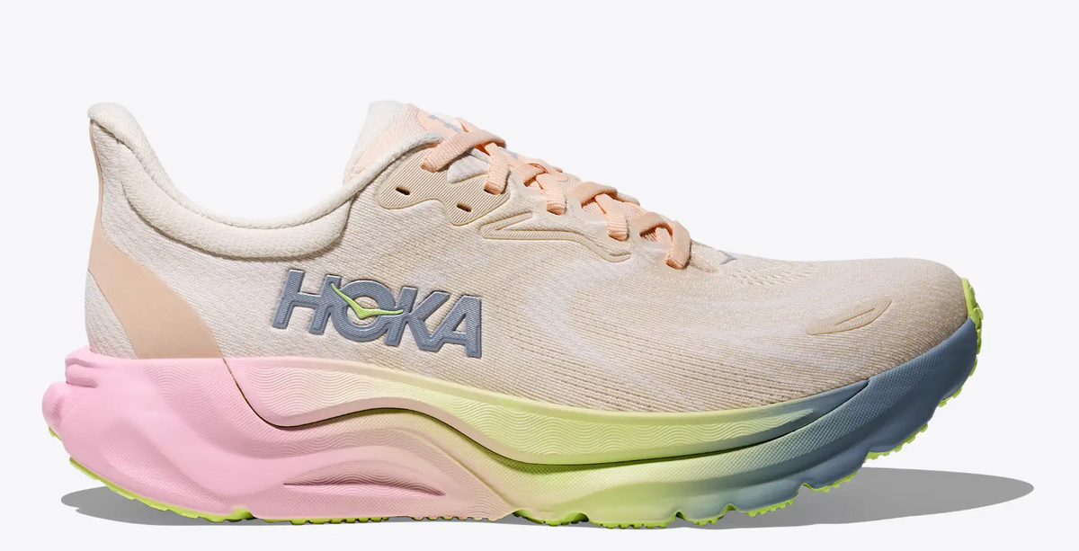 Women's Arahi 8
